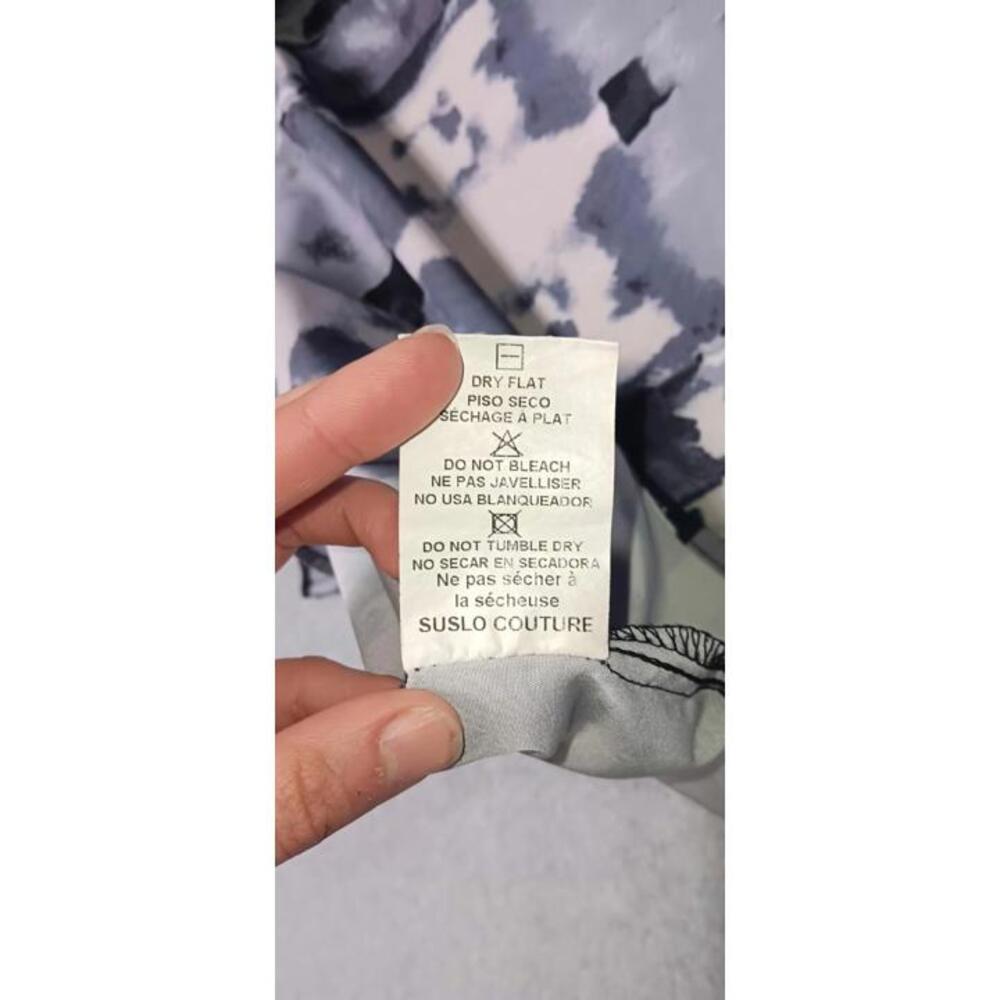 Suslo Couture Button Up Short Sleeve Shirt Mens Size 3XL Gray Watercolor Design - Picture 9 of 10